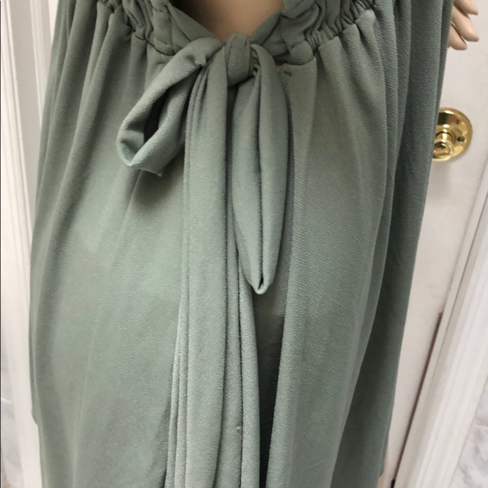 LAST 1! Sleeveless V-neck babydoll fit drape dress - Picture 8 of 8